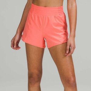 Lululemon Hotty Hot 4” Shorts Raspberry Cream